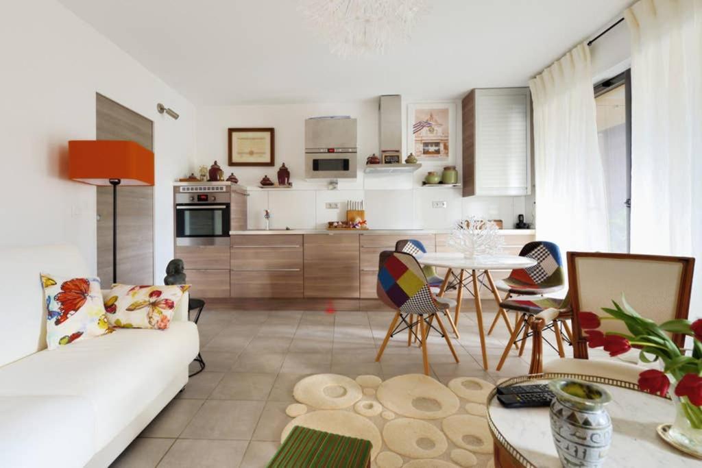 Le Precieux - Superbe Appart Confort Avec Grande Terrasse De 25M2 - Parking Prive Proche Centre Ville D'Aix En Provence - Hopital Hpp - Creps Aix-en-Provence Exteriör bild